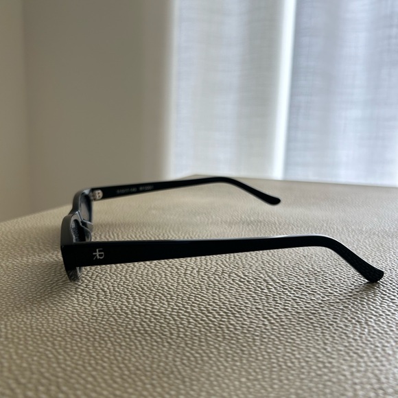 Roberi & Fraud Black Frances Sunglasses - Picture 6 of 7